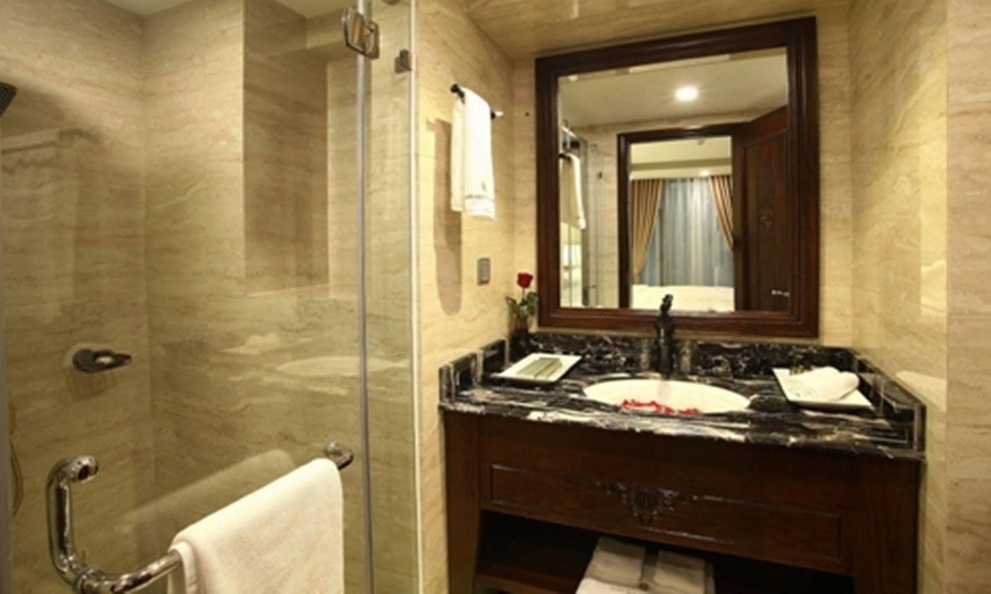 Paris Boutique Hotel Sapa Екстериор снимка